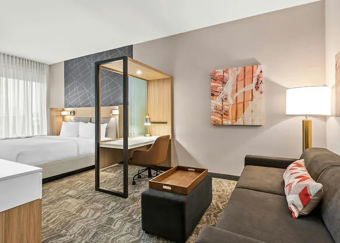 Springhill By Marriott West Hotel