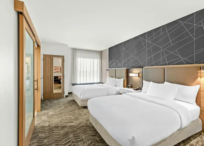 Springhill By Marriott West 3*