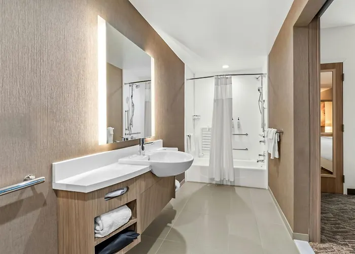 Springhill By Marriott West